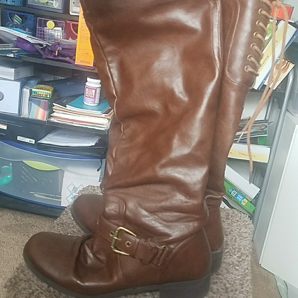 Wide calf tan riding boot with lacing